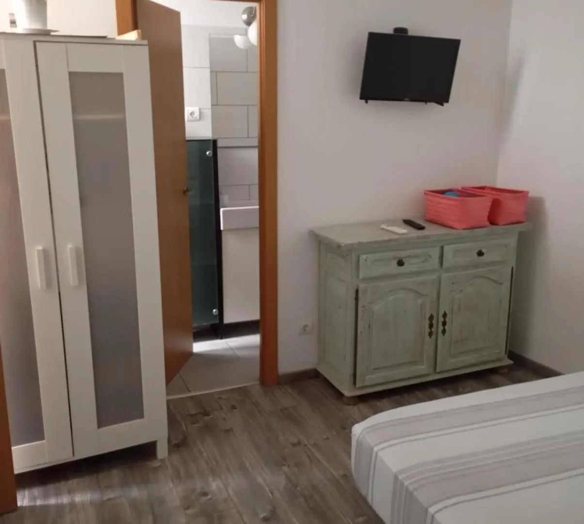 バルセロナ Pilar 4 Bed & Breakfast